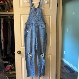 NWOT American Eagle ripped overalls